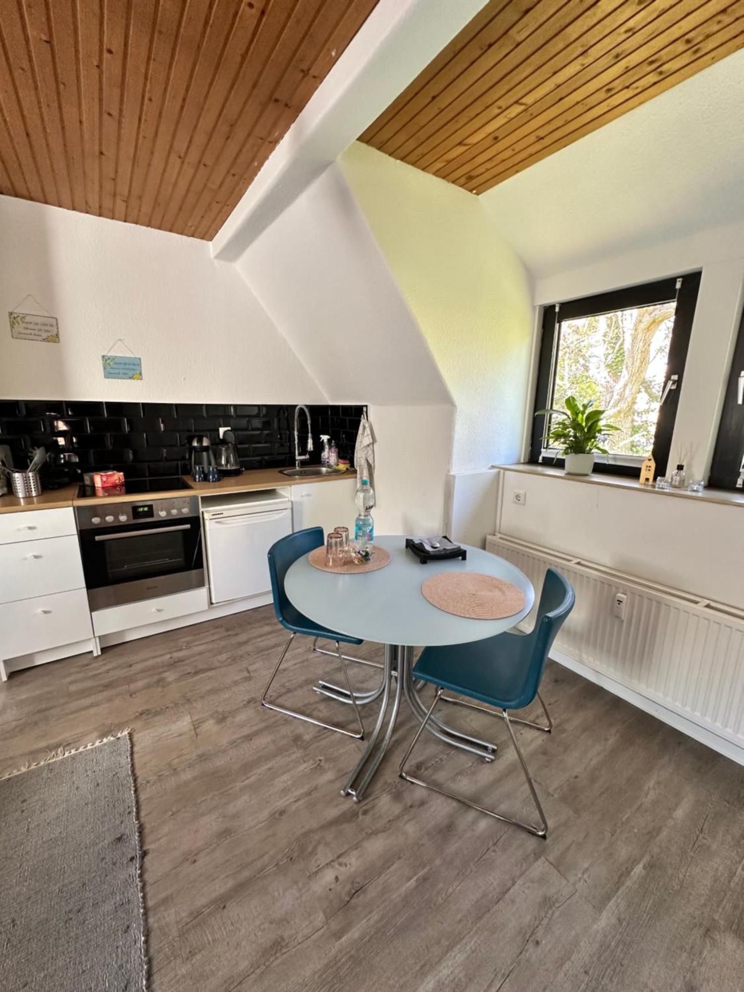 Idyllisches Zentrales Appartment - 24 H Check Inn Flensbourg Extérieur photo